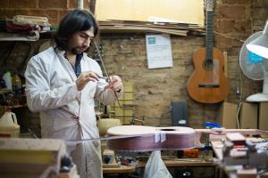 Ayman Bitar, Luthier Player, Granada Spain - 100